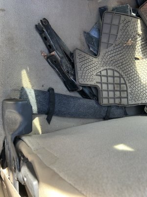 2006-2008 Lincoln Mark LT Scissor Jack and Tool Kit (Used OEM)