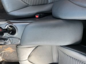 2021-2024 Toyota Camry Black Front Floor Console Assembly (Used OEM)