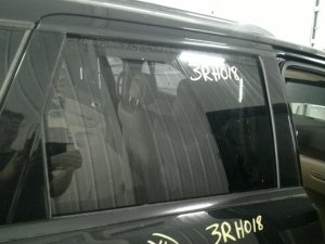 2011-2022 Jeep Grand Cherokee Rear Door Window Glass - Right (Passenger) (Used OEM)