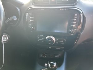 2015-2016 Kia Soul 8" Navigation Screen and Receiver (Used OEM)