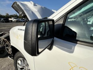2019-2022 Chevrolet Silverado 1500 White Power Door/Side View Mirror - Left (Driver) (Used OEM)