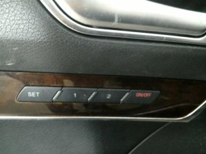 2007-2015 Audi Q7 Door Lock Switch with Seat Memory - Left (Driver) (Used OEM)