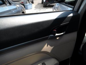 2017-2020 Hyundai Elantra Red Interior Door Handle Assembly - Right (Passenger) (Used OEM)
