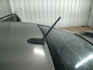 OEM White Roof Mount Mast Antenna for 2010-2013 Kia Forte (OEM)