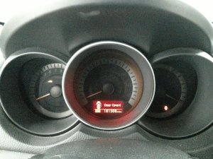 2011-2013 Kia Forte Instrument Cluster with Trip Computer and Cruise Control (Used OEM)