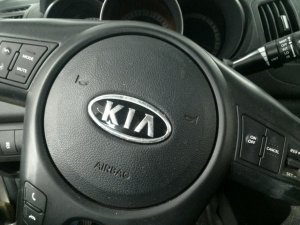 2010-2013 Kia Forte Koup Black Steering Wheel Air Bag - Left (Driver) (Used OEM)