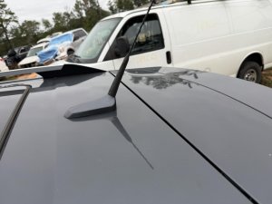 2010-2016 Cadillac SRX White Antenna (Used OEM)