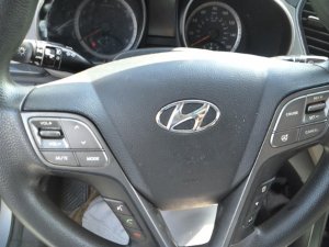 2013-2019 Hyundai Santa Fe Black Steering Wheel Air Bag - Left (Driver) (Used OEM)