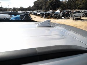2013-2018 Hyundai Santa Fe Sport Silver Roof Mounted Shark Fin Antenna (Used OEM)