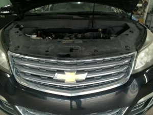 2013-2017 Chevrolet Traverse Black Upper Grille (Used OEM)