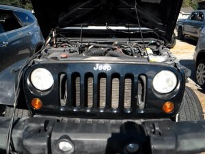 2007-2018 Jeep Wrangler Silver Grille Shell (Used OEM)