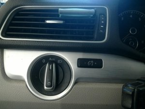 2009-2017 Volkswagen CC Headlight Switch (Used OEM)
