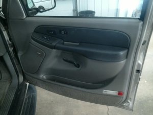 2003-2006 GMC Yukon XL Gray Door Interior Trim Panel with Power Windows and Locks - Front, Right (Passenger) (Used OEM)