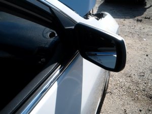 2007-2012 Nissan Altima White Power Door/Side View Mirror - Right (Passenger) (Used OEM)