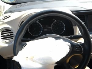 2017 INFINITI QX60 Brown Tilt Steering Column with Cruise and Radio Controls (Used OEM)