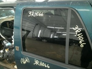 2001-2004 GMC Sonoma Rear Door Window Glass - Left (Driver) (Used OEM)