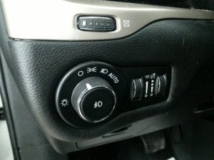 2014-2018 Jeep Cherokee Headlight Switch (Used OEM)