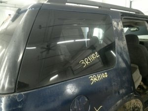 2003-2010 Ford Explorer Quarter Glass without Antenna - Right (Passenger) (Used OEM)