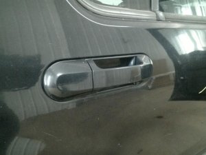 2003-2005 Lincoln Aviator White Exterior Door Handle - Rear, Right (Passenger) (Used OEM)