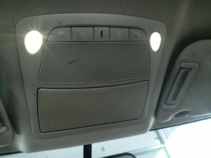 2017-2018 Nissan Rogue Sport Tan Overhead Roof Console with Map Lamps (Used OEM)