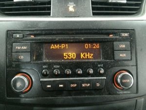 2015-2017 Nissan Sentra AM/FM CD Player Radio (Used OEM)