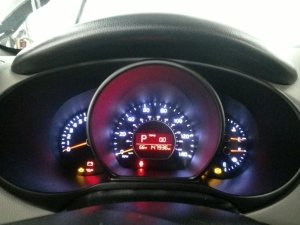 2017-2019 Kia Soul MPH Speedometer Instrument Cluster (Used OEM)