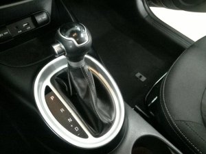 2017-2019 Kia Soul Floor Transmission Shift Lever Assembly (Used OEM)