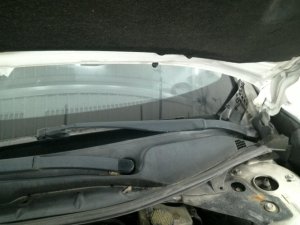 2013-2018 Nissan Altima Windshield Wiper Arm - Left (Driver) (Used OEM)