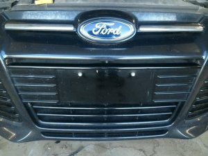 2012-2014 Ford Focus Black Lower Center Grille (Used OEM)