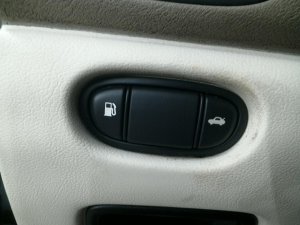 2003-2008 Jaguar S-Type Trunk and Fuel Release Switch (Used OEM)