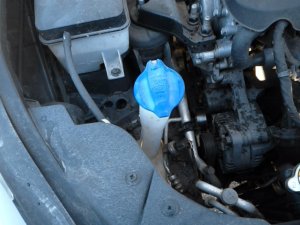2015-2019 Hyundai Sonata Washer Fluid Reservoir Assembly with Pump (Used OEM)