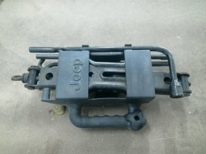 2007-2012 Dodge Nitro Scissor Jack Assembly (Used OEM)