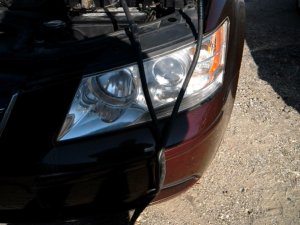 2009-2010 Hyundai Sonata Headlight Assembly - Left (Driver) (Used OEM)
