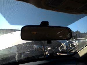 2005-2010 Honda Odyssey Manual Dimming Interior Rear View Mirror (Used OEM)