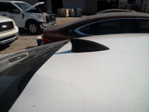 2016-2025 Chevrolet Malibu Silver Antenna (Used OEM)