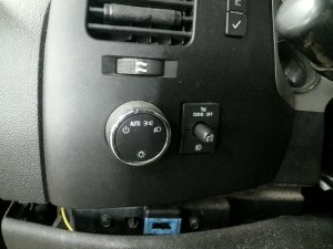 2007-2013 Chevrolet Avalanche Headlight and 4x4 Transfer Case Switch (Used OEM)