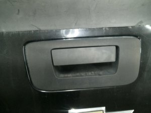  Chevrolet Silverado 3500 Black Tailgate Exterior Door Handle Bezel (Used OEM)