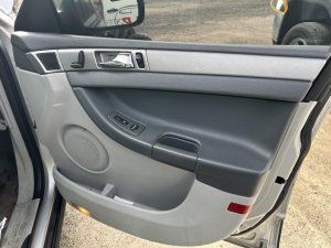 2004-2008 Chrysler Pacifica Gray Door Interior Trim Panel - Front, Right (Passenger) (Used OEM)