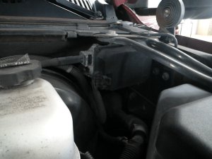 OEM Throttle Actuator Control Module for 2000-2002 Cadillac, Chevrolet, General Motors, & GMC - Rear