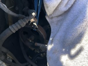 2005-2015 Nissan Xterra Power Steering Pump Assembly (Used OEM)