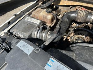 2004-2007 GMC Sierra Engine Coolant Reservoir without Low Coolant Sensor (Used OEM)
