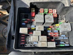 OEM Engine Fuse Box for 2003-2007 Cadillac, Chevrolet, General Motors, GMC, & Hummer