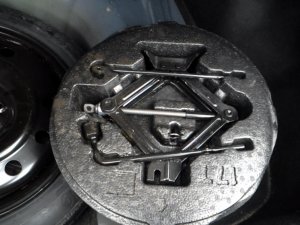 2016-2020 Kia Optima Scissor Jack (Used OEM)