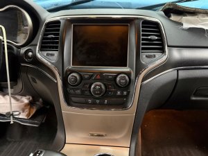 2015 Jeep Grand Cherokee 8.4-Inch Touchscreen Radio Display and Receiver (Used OEM)