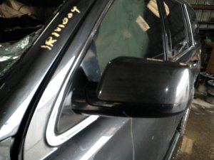 2015-2018 Chevrolet Suburban White Power Blind Spot Signal Camera Door/Side View Mirror - Left (Driver) (Used OEM)