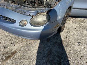 1998-1999 Ford Taurus Turn Signal Light - Left (Driver) (Used OEM)