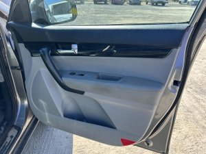 2011-2013 Kia Sorento Gray Door Interior Trim Panel - Front, Right (Passenger) (Used OEM)
