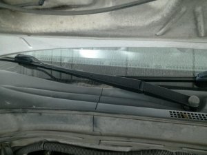 2003-2008 Honda Pilot Windshield Wiper Arm - Left (Driver) (Used OEM)