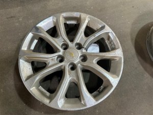 2018-2021 Chevrolet Equinox 17x7 10-Spoke Silver Painted Alloy Wheel (Used OEM)
