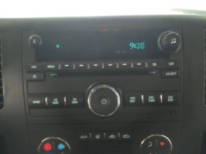 2008-2014 GMC Savana 2500 AM/FM Stereo Radio Receiver (Used OEM)